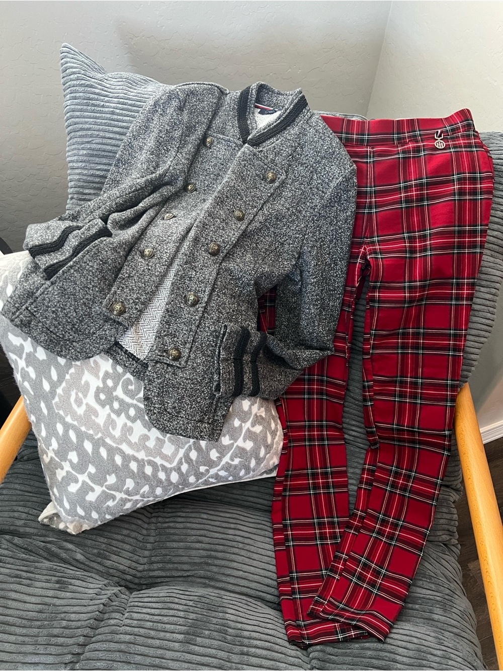 Tommy Hilfiger Gray Tweed Military-Style Jacket with Red Plaid Pants